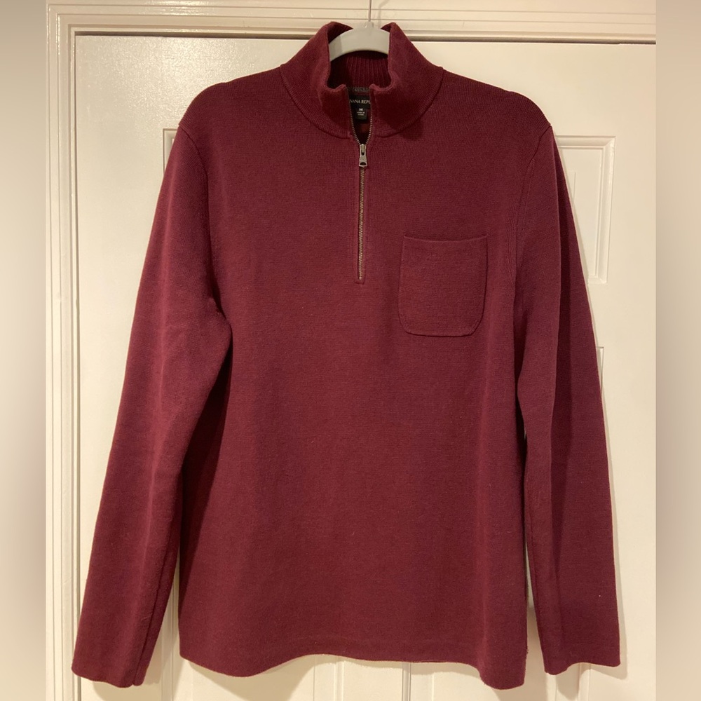 Banana Republic Men’s Quarter Zip Sweater – Size M